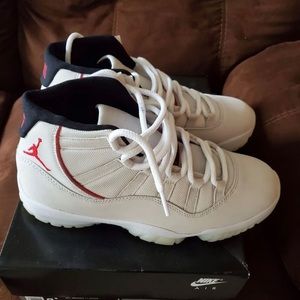 Air Jordan 11